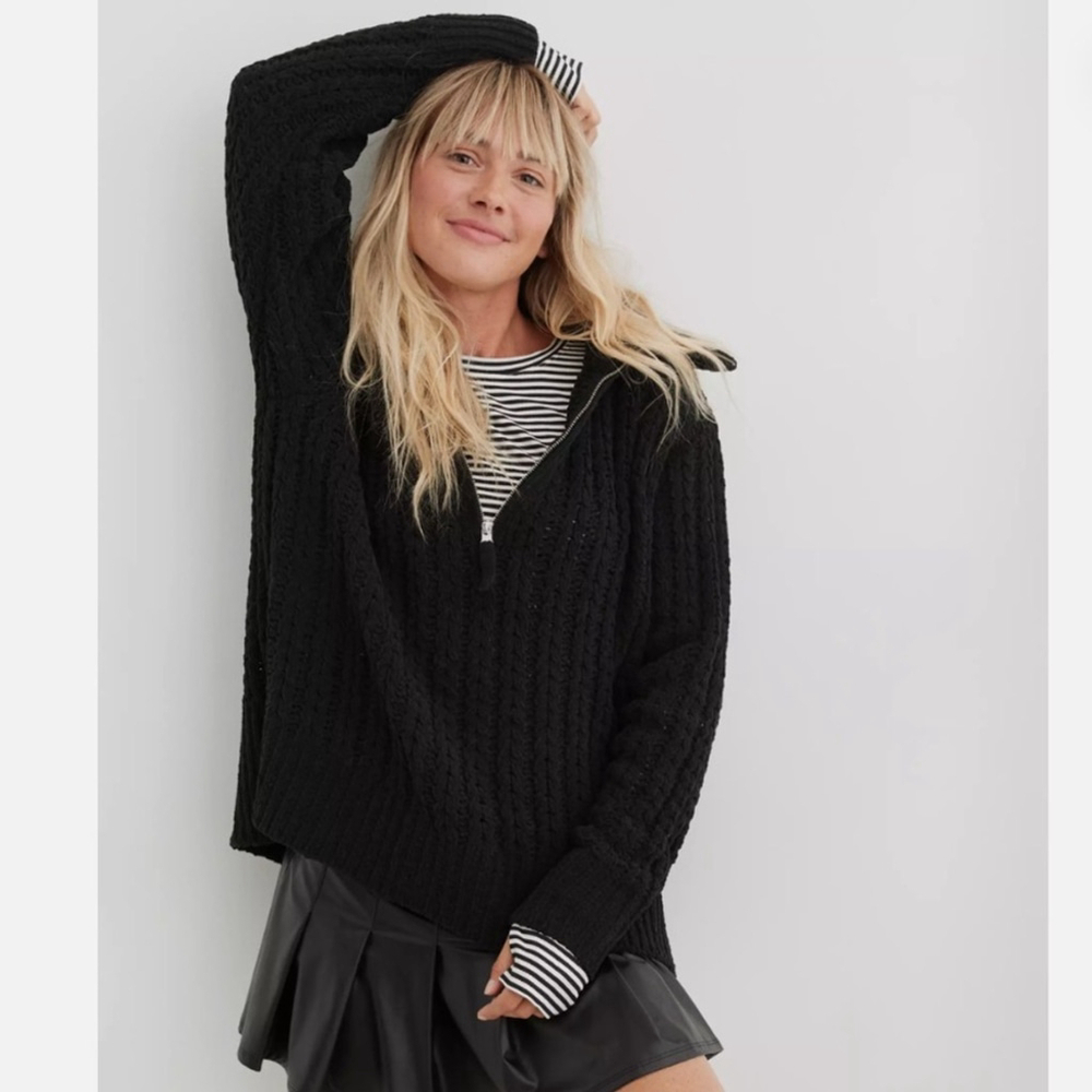 Aerie Quarter Zip sweater chenille black Chunky cable knit oversized S cable car